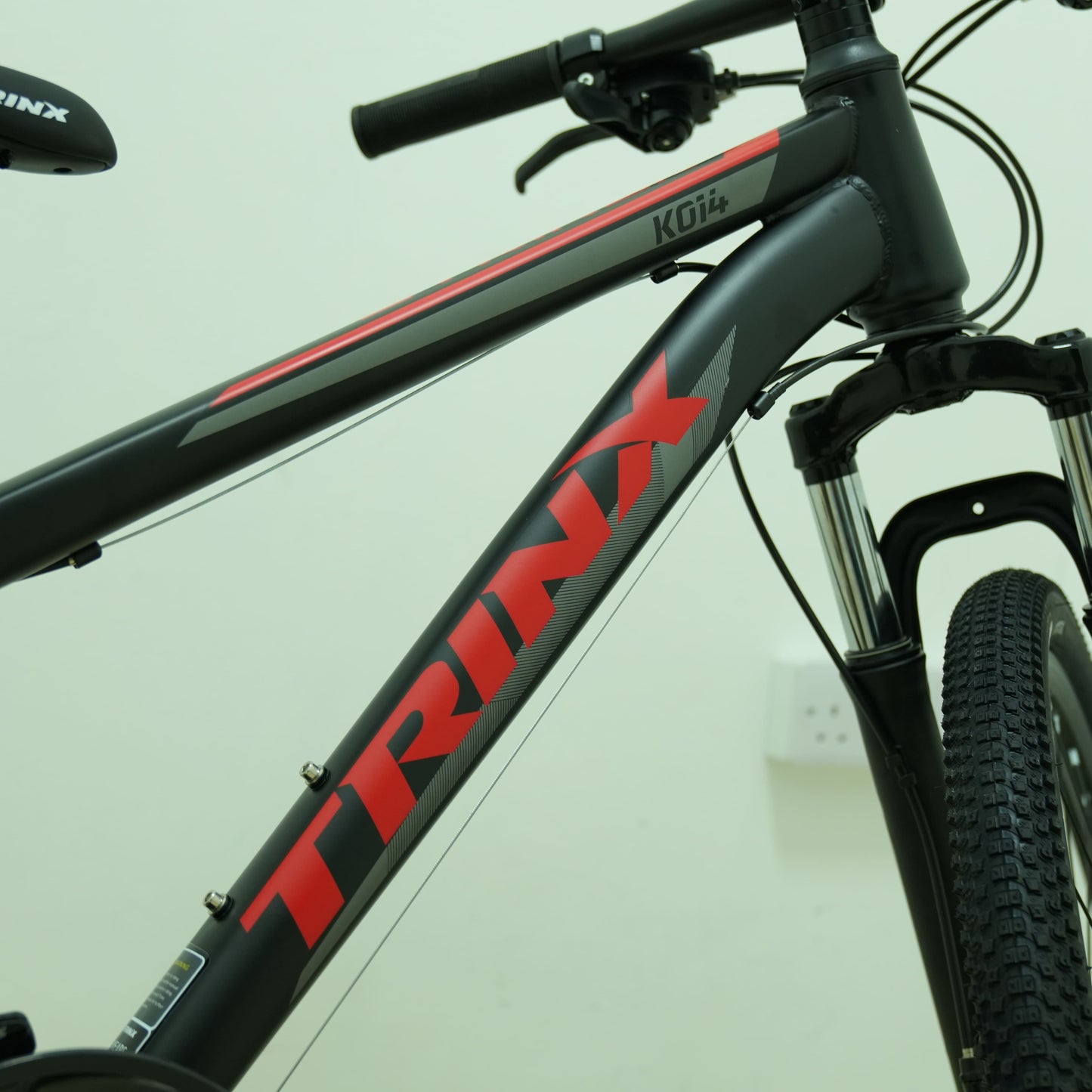 Trinx K014 24-inch Kids Bike | Black/Red