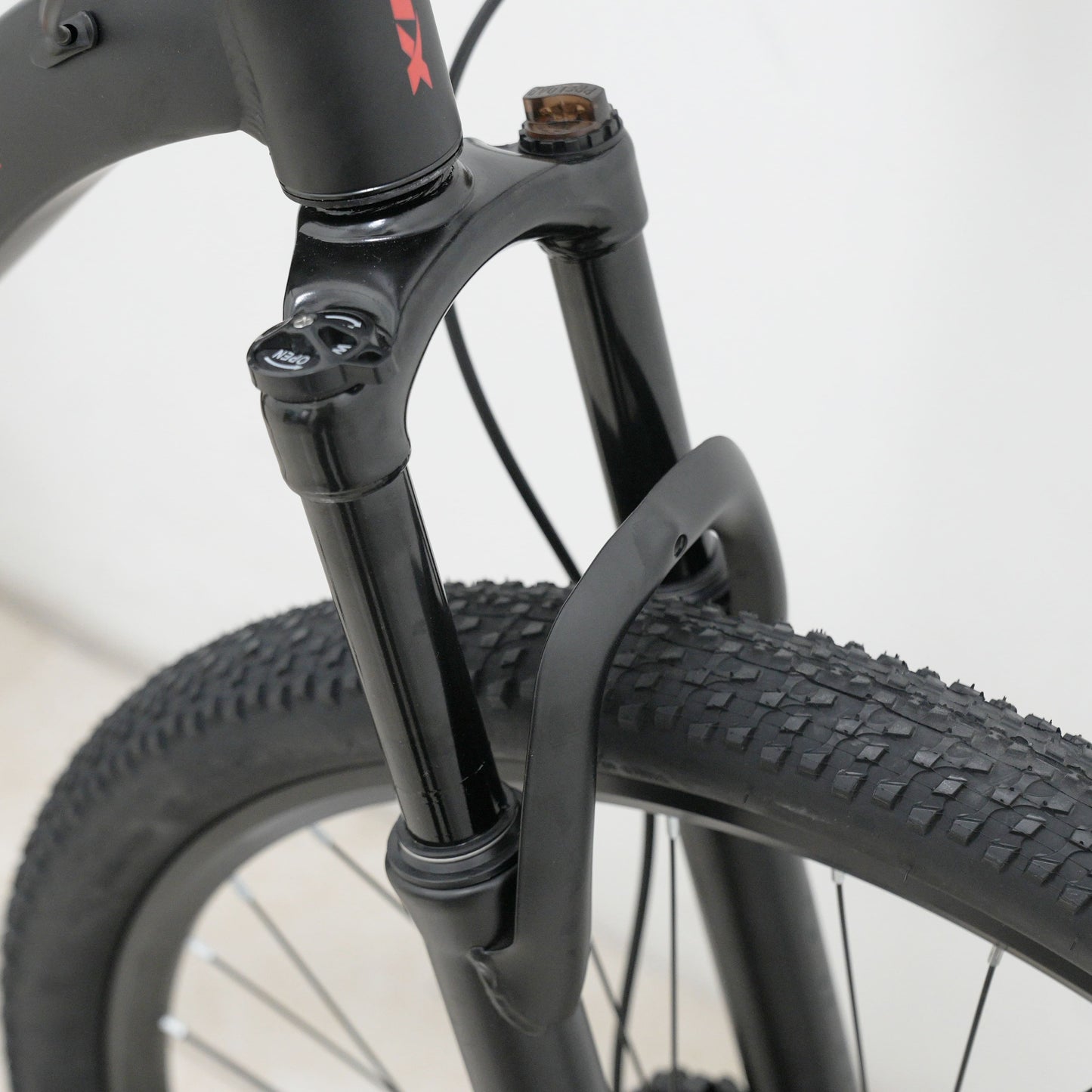 Trinx 26-Inch Alloy Mountain Bike