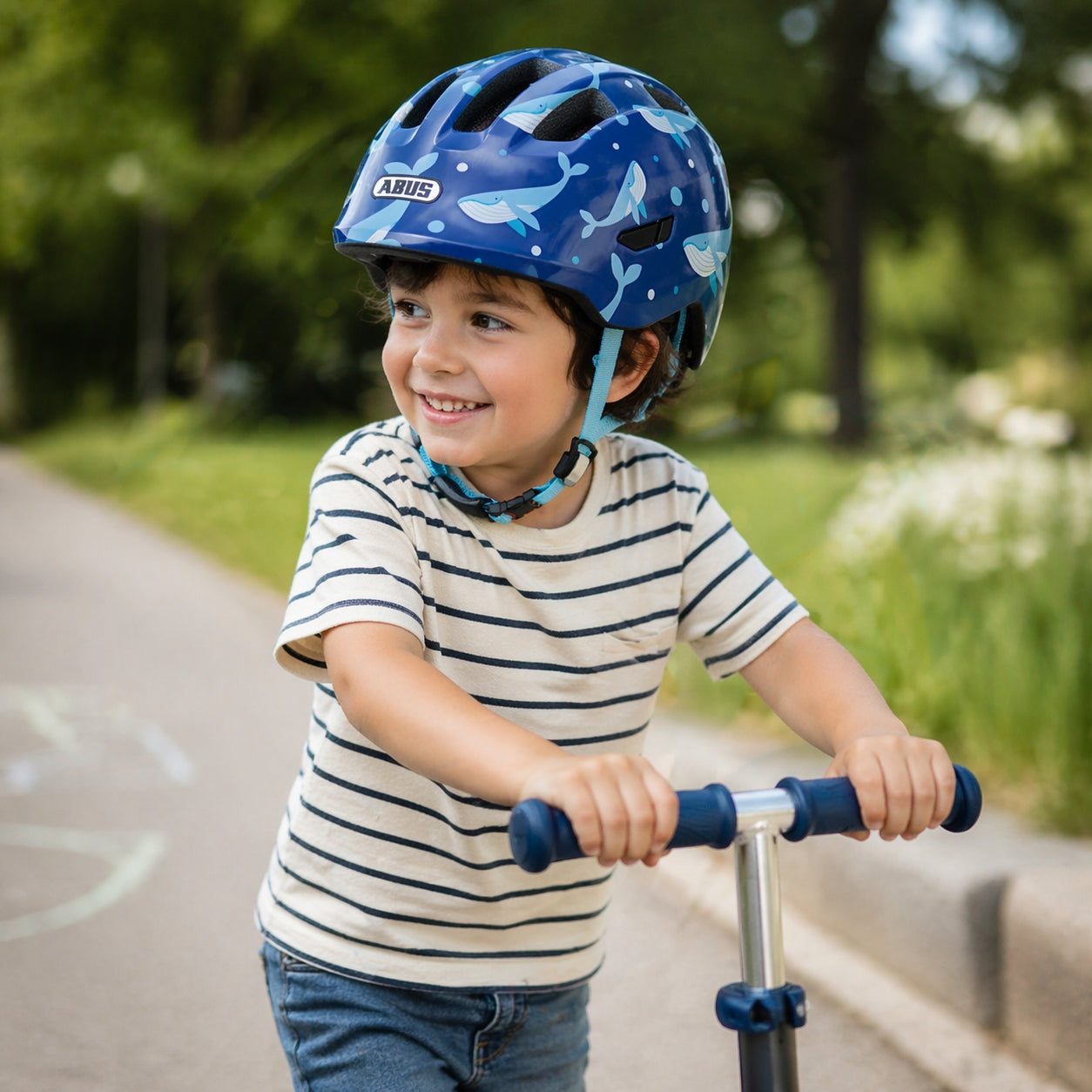 Abus Smiley 3.0 Kids Bike Helmet – Blue Whale | M