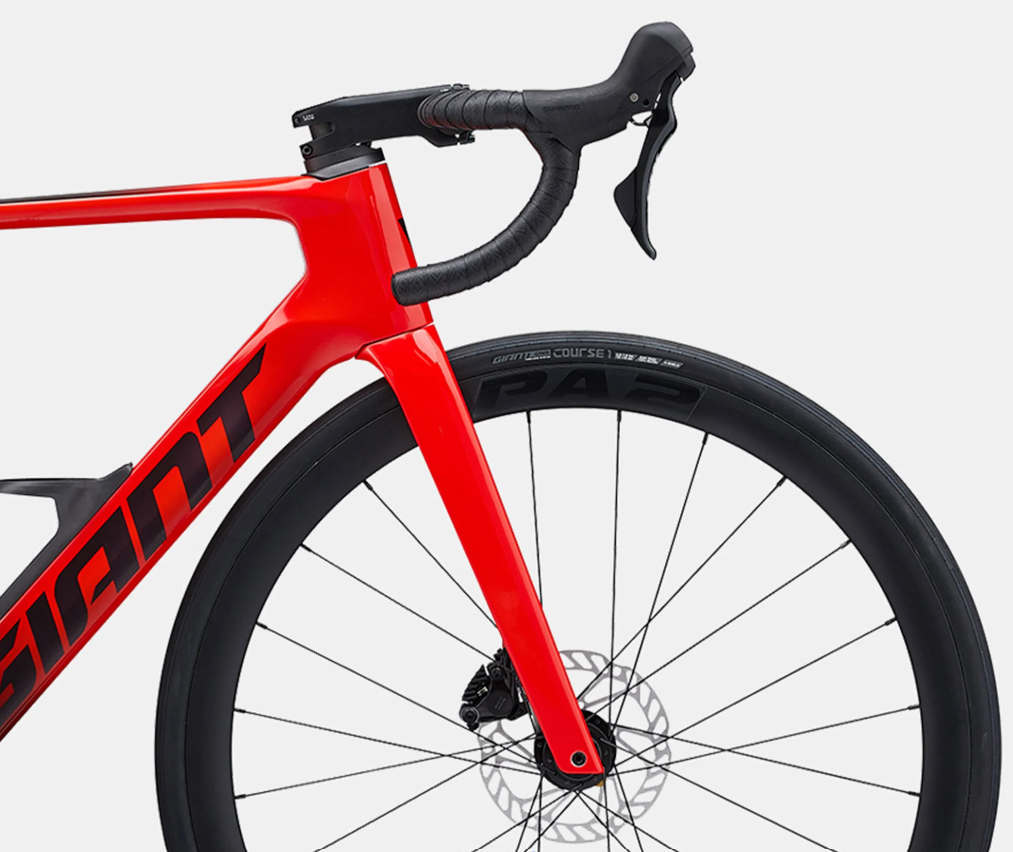 Giant Propel Advanced 2 Aero Road Bike