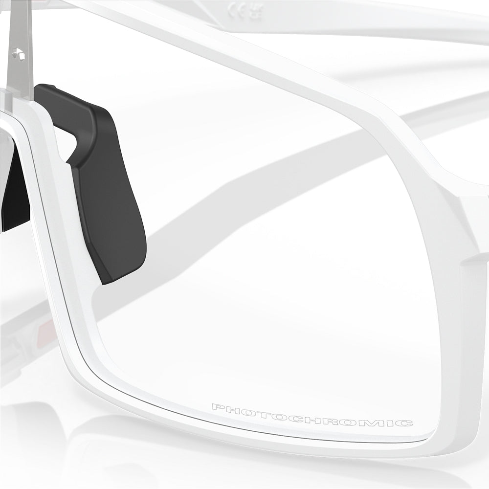 Oakley Oakley Sutro Matte White W/ Clr Phtcrmc