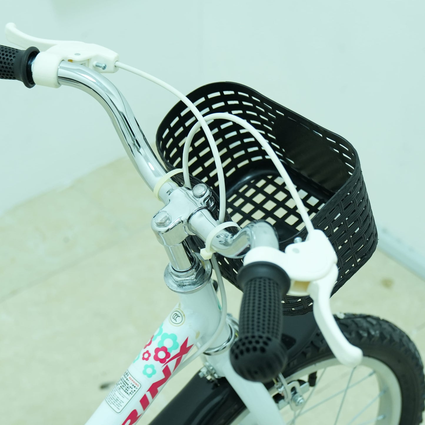 Trinx 16-Inch Princess 2.0 Kids Bike