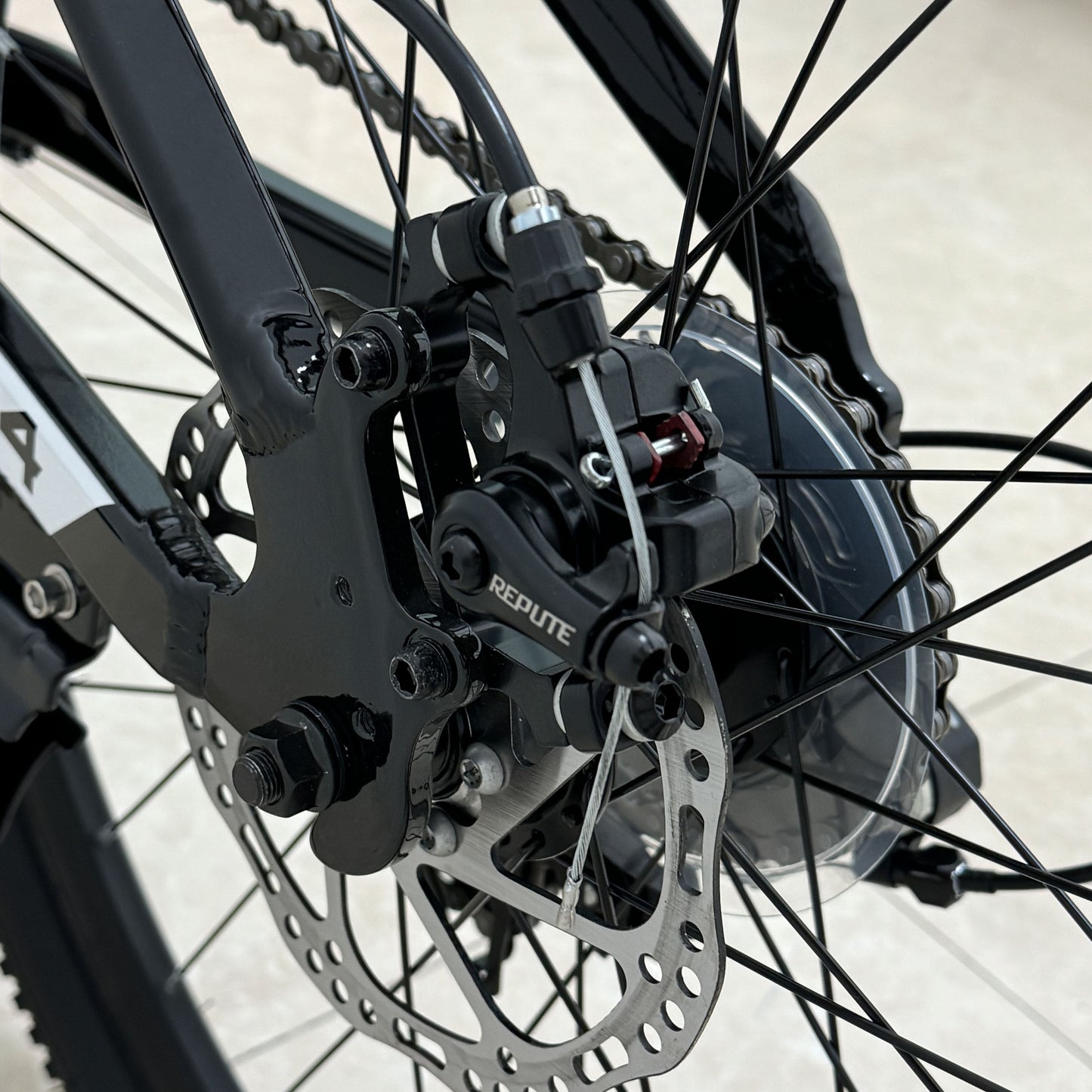 Trinx 24-Inch 7-Speed Kids Bike