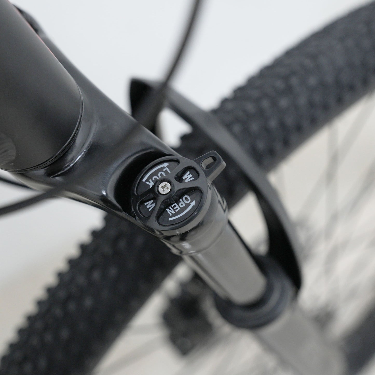 Trinx 26-Inch Alloy Mountain Bike