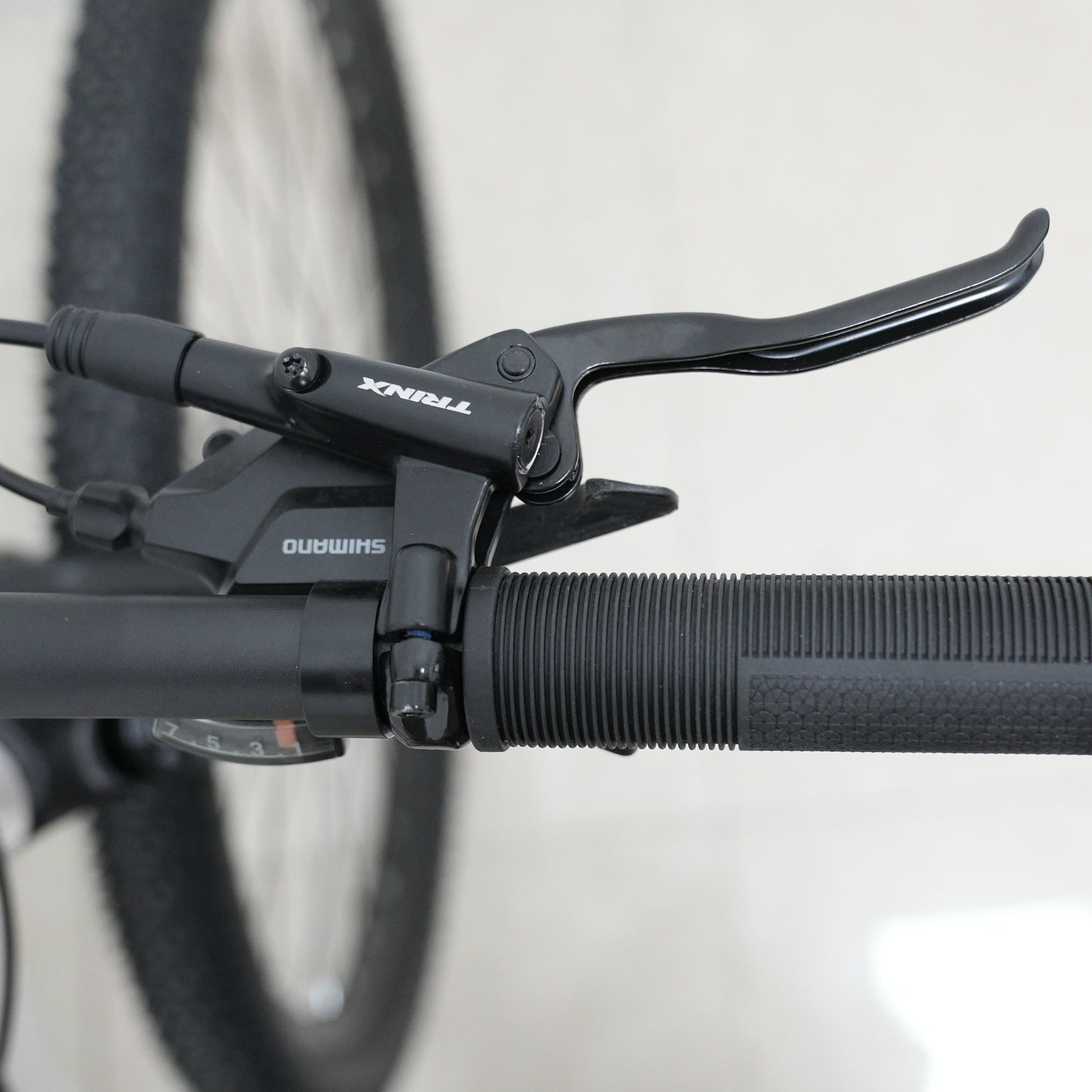 Trinx 27.5-Inch Alloy Mountain Bike