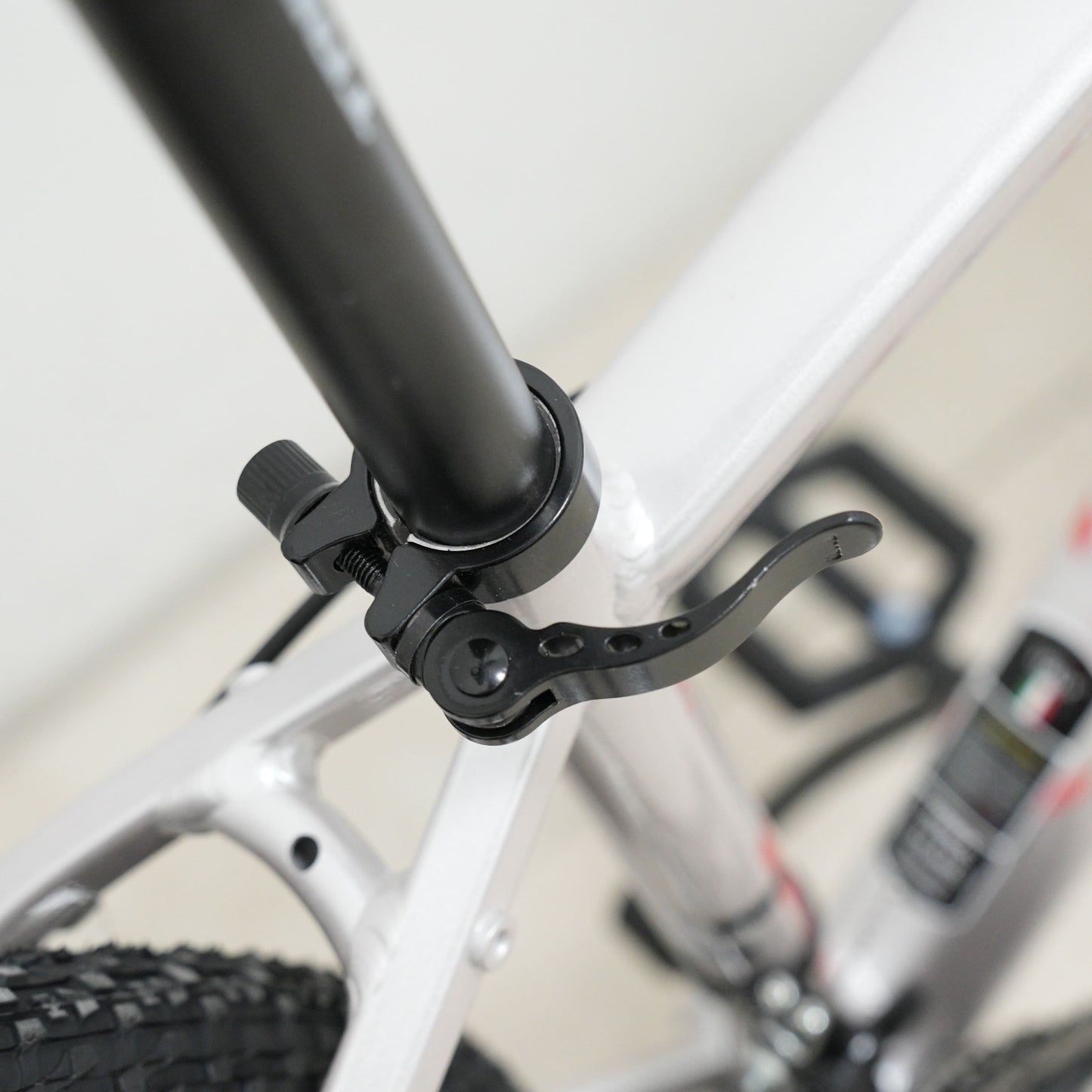 Trinx 27.5-Inch Alloy Mountain Bike