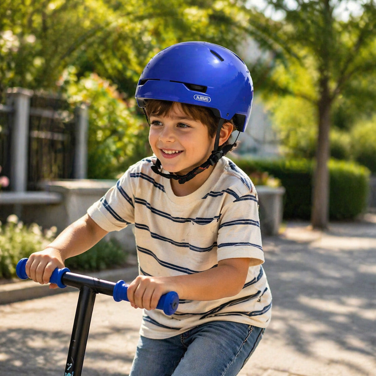 Abus Youth Bike Helmet
