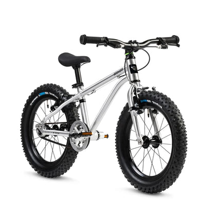 Early Rider Seeker 16 Kids Bike