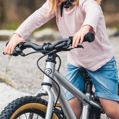 Early Rider Hellion 16 Kids Bike - Brushed Aluminium