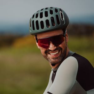 Catlike Whisper II Cycling Helmet | Deep Forset Green/White