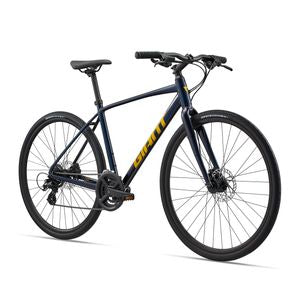 GIANT Escape 3 Disc Hybrid Bike | Extra Small