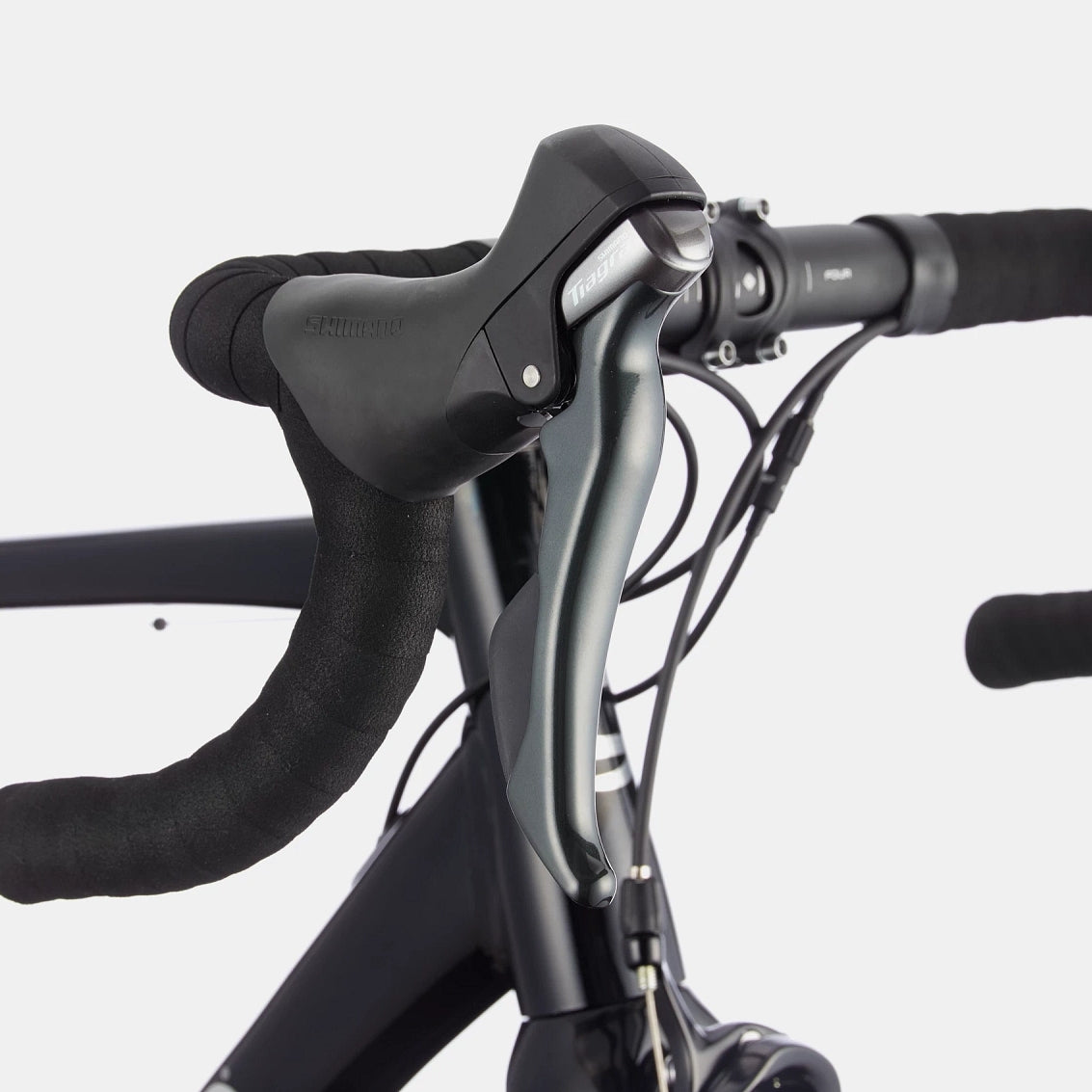 Cannondale 700 M CAAD Optimo 2 Road Bike | Black Pearl