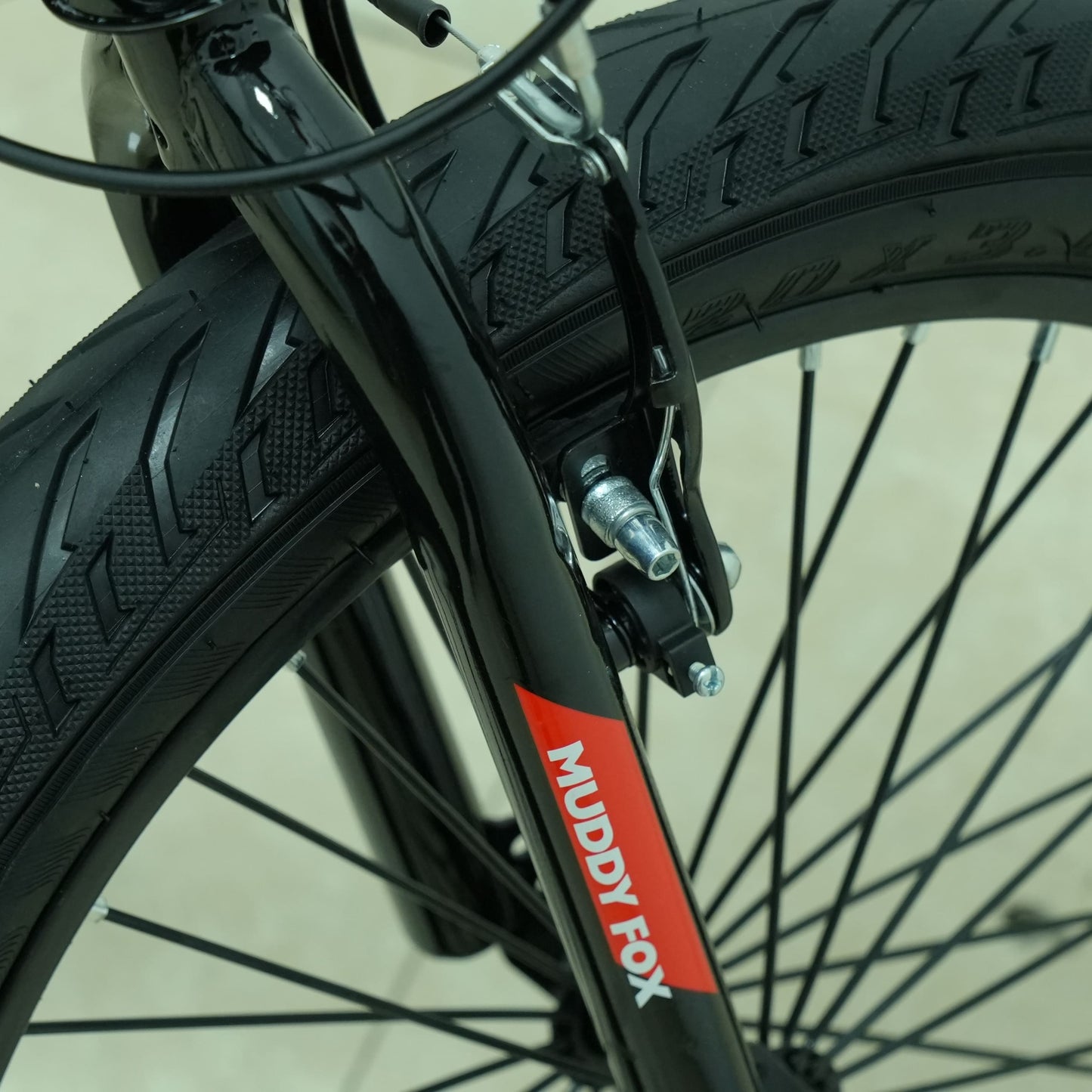 Muddy Fox 20-Inch Kids Bike | Boy | Black Grey